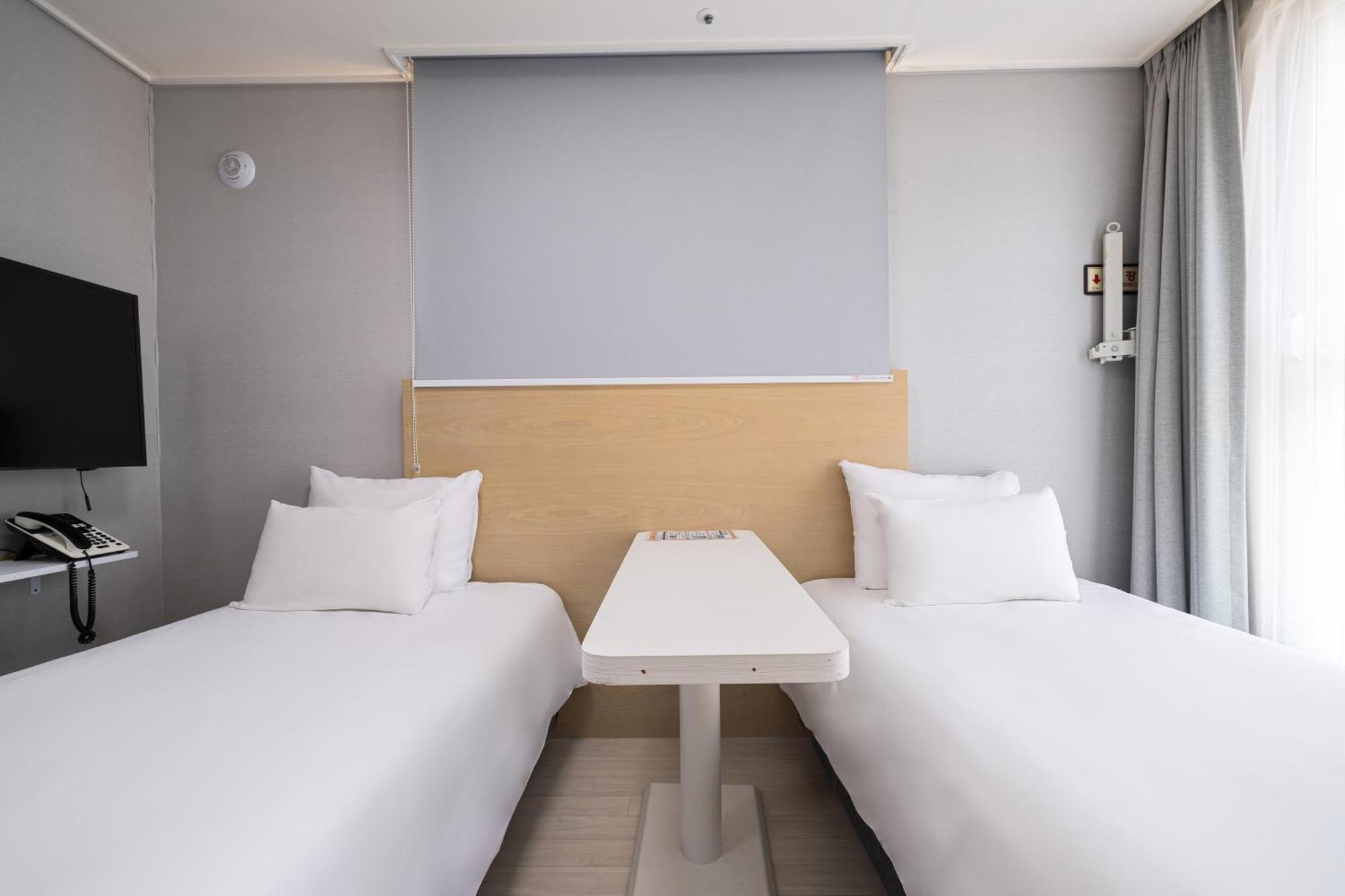 Gl City Hotel Incheon Airport Exterior photo